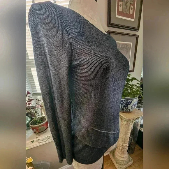 Chico's Crew Neck Blue & Silver Knit Sweater Size 2 - Picture 5 of 8